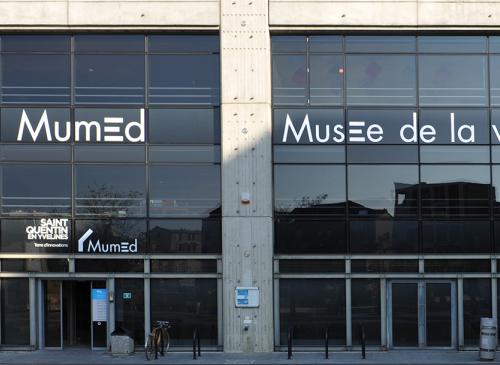 La façade du MumEd où se situe le musée